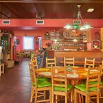 Vendégház & Restaurace Zeleny Mlyn Žacléř
