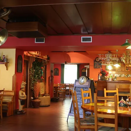 & Restaurace Zeleny Mlyn Žacléř