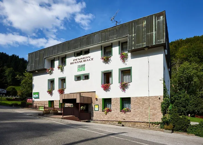Gasthuis & Restaurace Zeleny Mlyn 3*