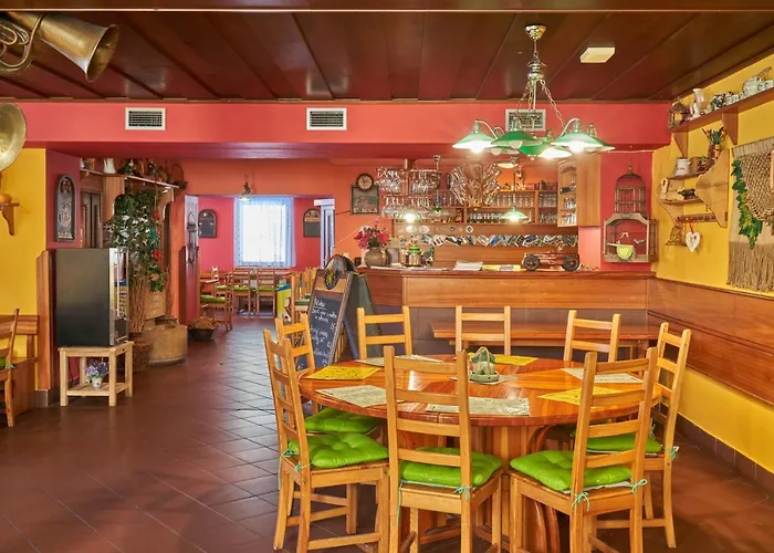 Pensjonat & Restaurace Zeleny Mlyn Žacléř